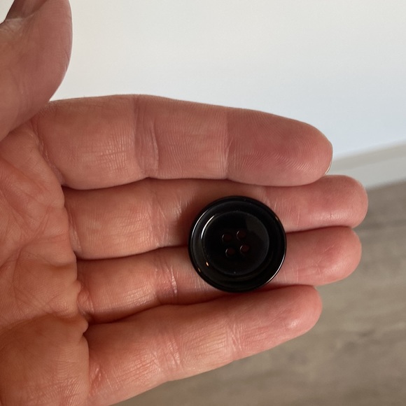 Italy Donna Karan Collection black lambskin leather blazer. - Picture 13 of 13